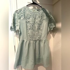 Breezy floral short dress (light green) (Size: M)
